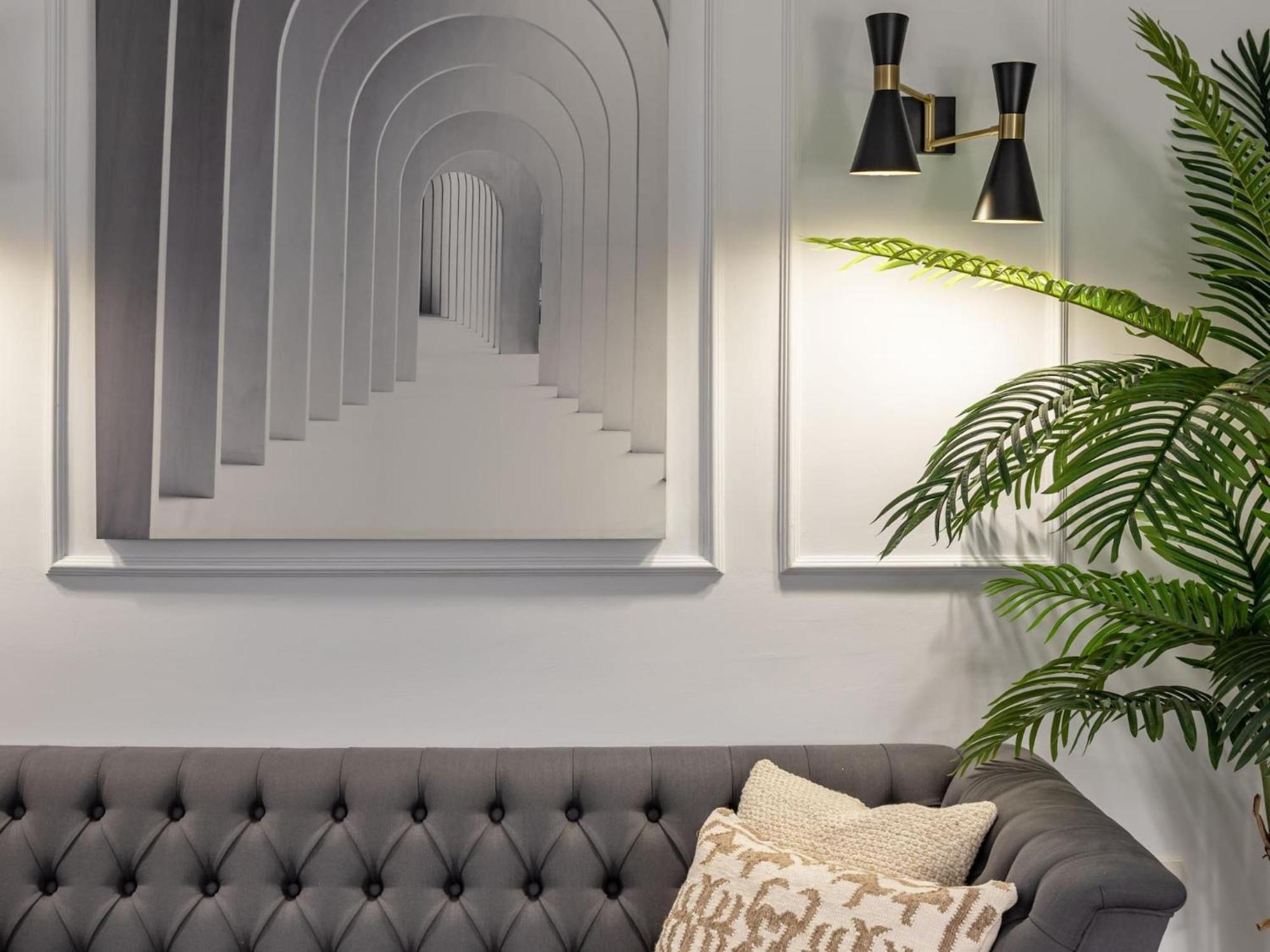 Central Stylish And Elegant 1 & 2 Bedroom Apartments I Granada Eksteriør bilde