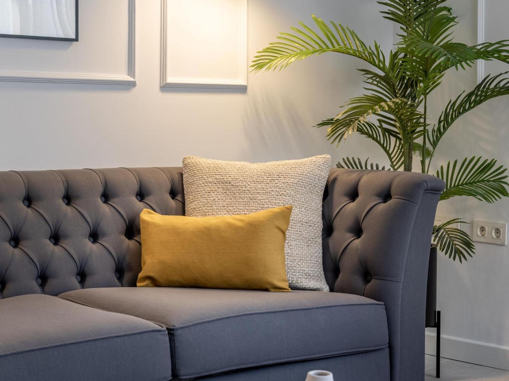 Central Stylish And Elegant 1 & 2 Bedroom Apartments I Granada Eksteriør bilde